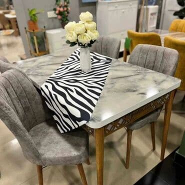 Masa və oturacaq dəstləri: Mətbəx üçün, Yeni, Açılan, Dördbucaq masa, 4 stul — 1