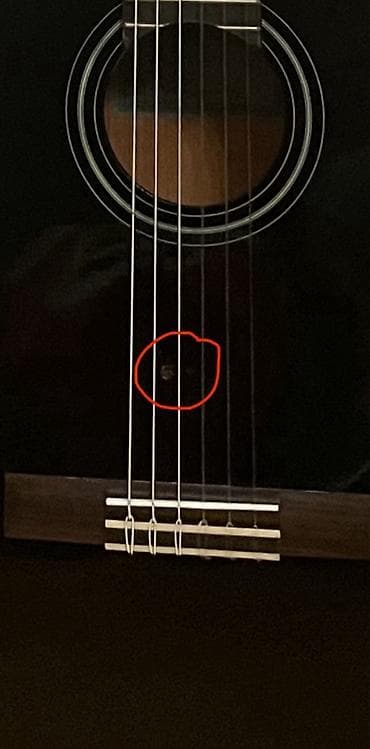 gitara ucuz: Köçürük deyə Yamaha C40BL//02 model klassik gitaramı təcili satıram — 2