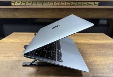 macbook m1 baku: Apple MacBook, 13.3 ", Apple M1, 256 GB — 1