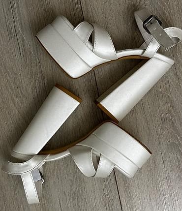 sedef tesbeh: Sədəf rəngində və parlaqlığında gəlin ayaqqabısı • razmeri 35-36 nömrə — 3