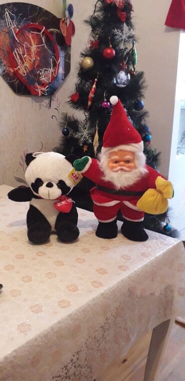 Süni güllər: Waxta baba seslidir,boyu 41smdir,tezedir hediyye alinib,panda da — 4