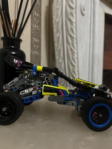 lego oyuncaq: LEGO Technic qum avtomobili – yığma konstruksiya model - Rənglər — 3