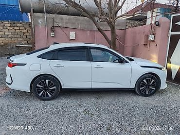 ford satisi: Dongfeng Aeolus A05 Sport sedan - Kuzov: ağ rəng, aerodinamik sedan — 2