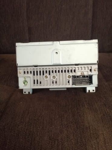 авто магнитофон бу: Zavadskoy Hundai Santa Fe maqnitolasi tam ishlek ve ela veziyyetde — 2