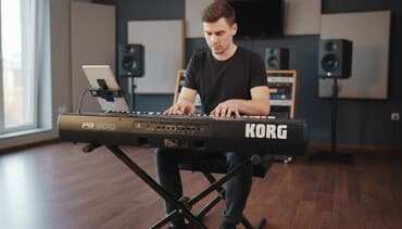 ucuz sintezator: Sintezator, Korg — 2