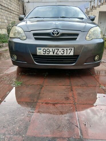 Toyota Corolla: 1.6 l | 2004 il Hetçbek
