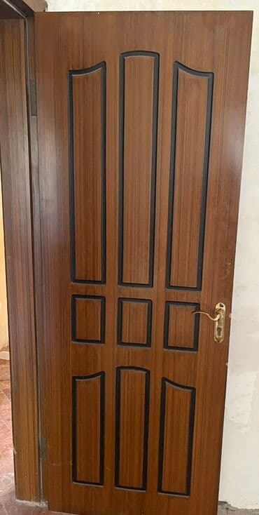 qapı işlənmiş: Taxta interyer qapısı – (3 əd, istifadə olunmuş) klassik dizayn — 2