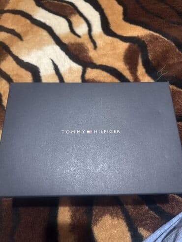 черные мужские водолазки: Qara rəngli, üzərində iri Puma loqosu olan klassik kişi köynəyi — 16