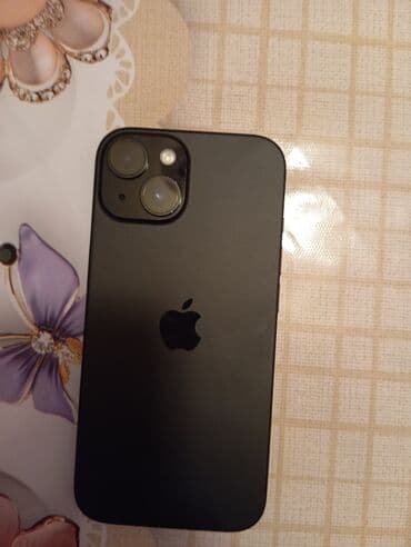 Alfa Romeo: IPhone 15, 128 GB, Qara, Face ID — 2