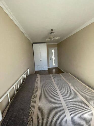 emlak: Nizami rayonu, Neftçilər və Xalqlar metrosu, Oscar şadlıq sarayının — 5