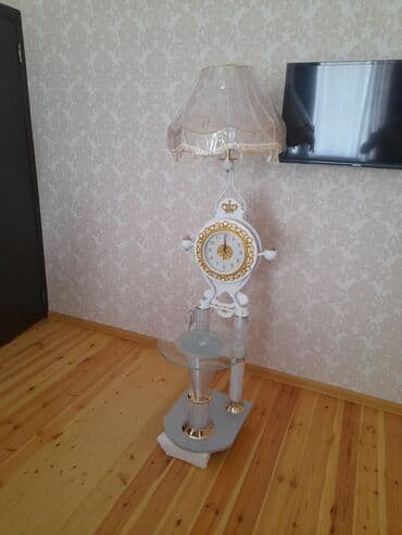 ad günü şamlari: Yerüstü saatlar, Mexaniki, Saniyə əqrəbi — 3