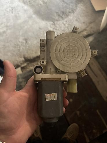 elektron masin: BMW E39, Orijinal, Almaniya, İşlənmiş — 1