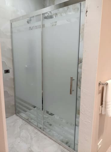 advent calendar qiymeti: Duş kabinlar. istənilən ölçüdə var və münasib qiymətədir hamısı — 1