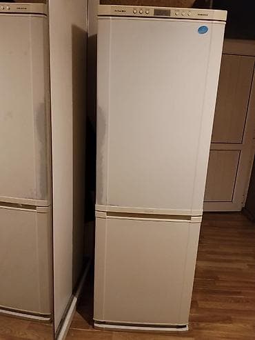 4 qapili soyuducular: İşlənmiş 2 qapılı Samsung Soyuducu Satılır, rəng - Ağ — 1