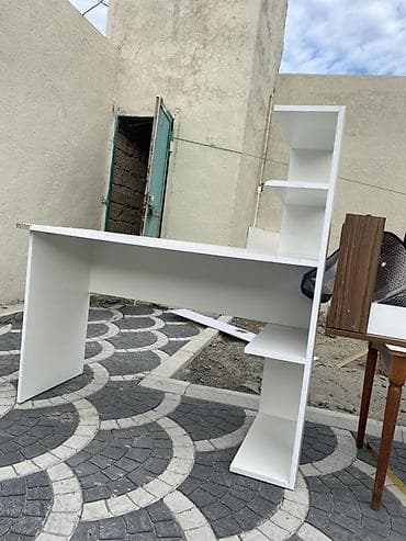 usaq beshiyi: Düz masa, Stulsuz, Polkalı, Siyirməsiz, MDF — 3