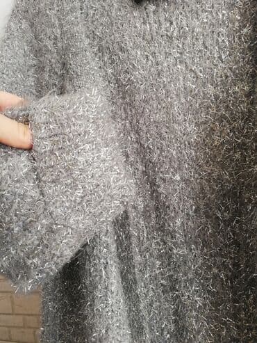 jaketlər instagram: Dizdən aşağı jaket. Boz zərli. S, M, l razmerlərə gedir. Cəmi 2dəfə — 3