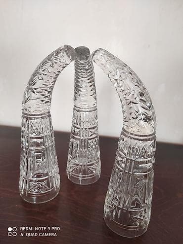 sade alcıpan fiqurlari: Fiqur, Şüşə — 1