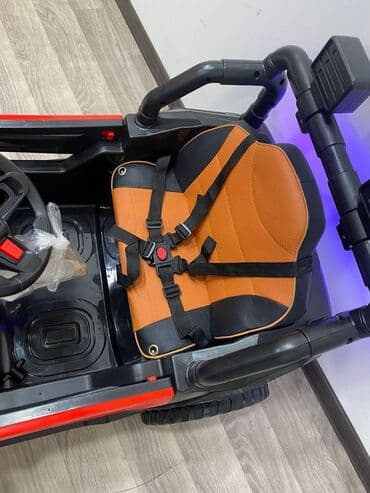 maşınlar uşaq üçün: Uşaqlar üçün akkumulyatorla işləyən cip, Yelləncək rejimi, Uzaqdan — 3