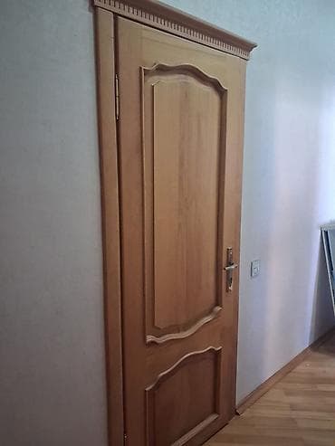 evin giris qapilari: Məhsul: Taxta məkan qapıları dəsti - Material: Təbii ağac (açıq qoz — 6