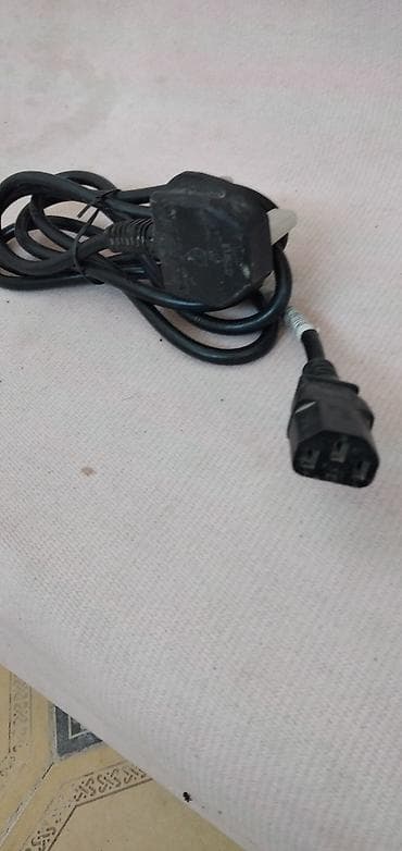 lords mobile: Məhsul: 3 pinli UK fişli elektrik kabeli – IEC C13 — 2