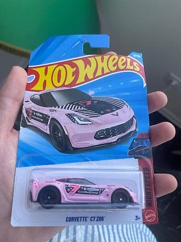 real gitara: Hot Wheels die-cast kolleksiya dəsti - Model 1: Corvette C7 Z06 - — 5