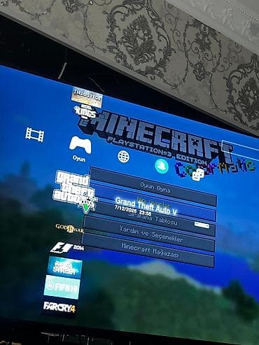 PlayStation 3 Super Slim oyun konsolu - Model: PS3 Super Slim (üstdən