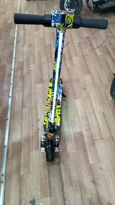 bas gitara: Uşaq üçün elektrik skuter – rəngarəng “graffiti” dizayn surət 16 kilo — 4