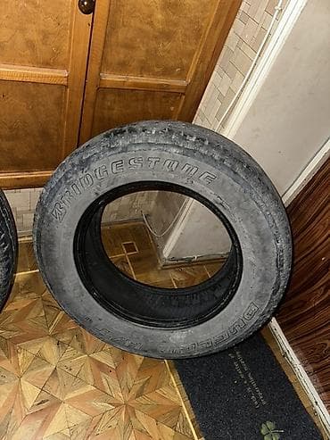 İşlənmiş Şin Bridgestone 215 / 65 / R 16 — 2