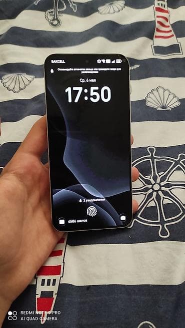 Honor 400, rəng - Gümüşü, Barmaq izi
