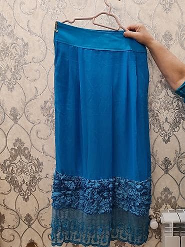 Qadın ətəyi – şifon üstlü, dekorlu model. Turkiye istehsali - — 2