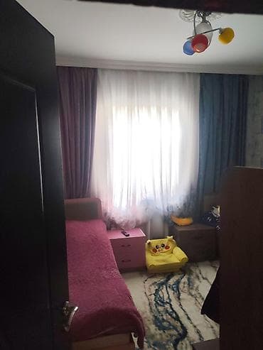 kiraye ev axtariram tecili: 3 otaqlı həyət evi – rahat planlama və geniş həyət - Zal: iri ölçülü — 6