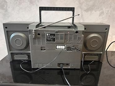 Микрофоны: Musigi mərkəzi LG disk,kaset,radio fm,karaoke pultu var hamisi işliyir — 3