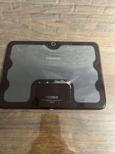 Kompüter ehtiyyat hissələri: Samsung planşet Xüsusiyyətlər: - Ekran: təxminən 10.1 düym geniş — 2