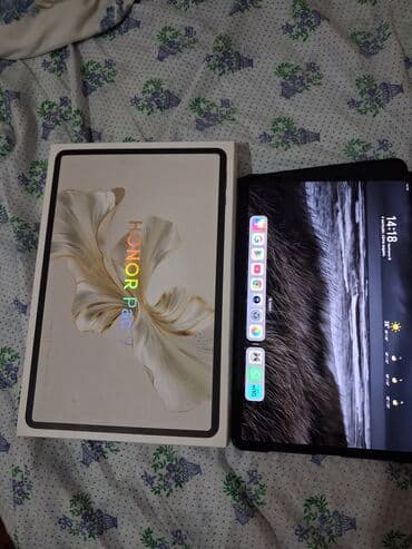 чехол для айпад: Salam 1 aydi alinib hec bir ciziq hec bir leke hecne yoxdur yeniden — 2