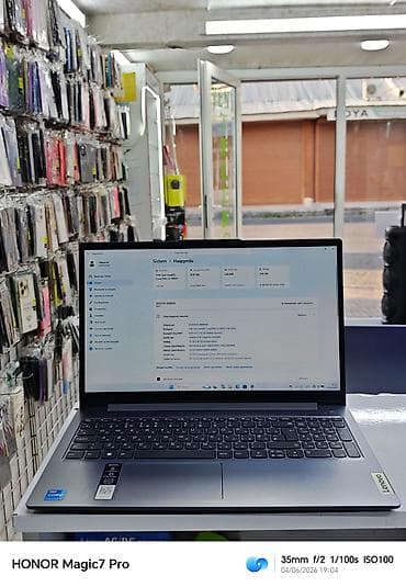 ps4 oyun diskleri: İşlənmiş Lenovo IdeaPad, 15.6 ", Intel Core i3, 256 GB — 2