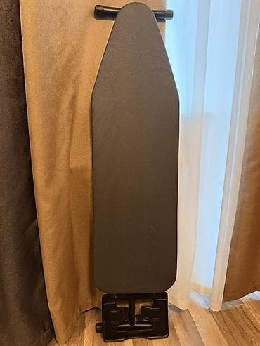 bir balaca sandiqca: Ütü masası - Kompakt və qatlanan konstruksiya: Rahatlıqla yığılıb — 1