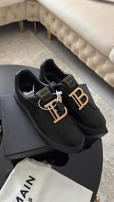 mango velicina 20: Balmain paris kişi krasofkası,41 razmer,yenidir,xaricdən gəlib — 2