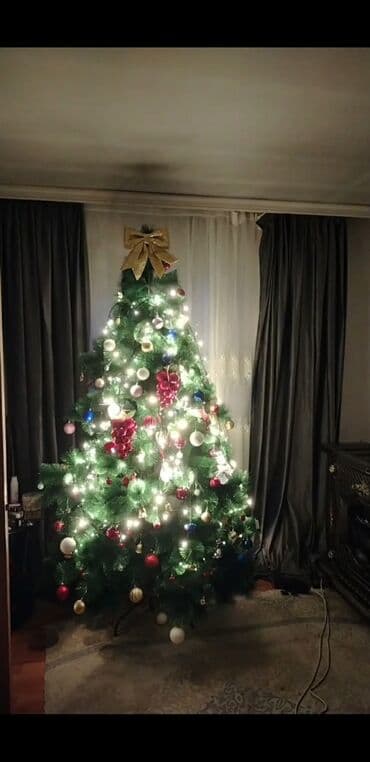 Geely: Yolka 2.10 hündürlük 230AZN satilir 1 dəfə keçən il 2 3 saatlıq qurub — 3