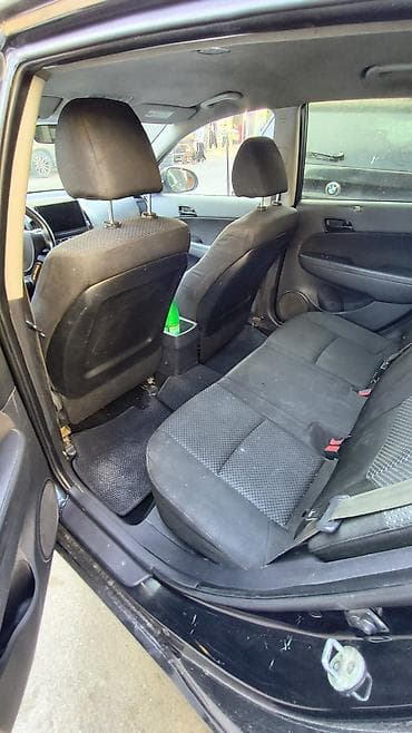 hyundai i10: Avtomobil gündəlik sürülən saz vəziyyətdə olan maşındır. Xodovoyu — 6