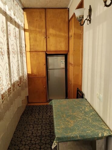 gəncədə yeni tikili bina evləri: Pirborun qarşlsndakl binada 5/5 bir otaq ikiyə düzəlib kirayə verilir — 6