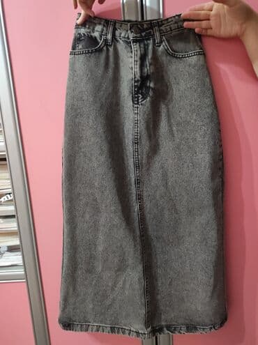 ağ plissir ətəklər: Jeans midi ətək.🩶 Rəngi daş yuyulma effekti (stone wash). S ölçüyə — 3