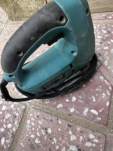 inşaat aletleri: Elektrik alətləri dəsti

2 si bir yerde — 4