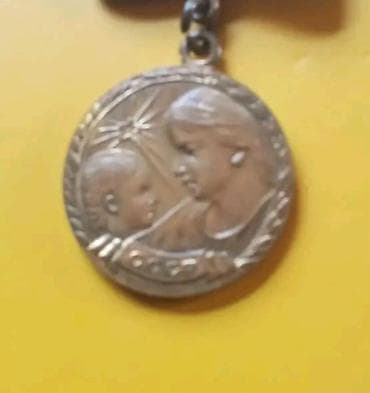 Sovet dövrünə aid “Medal Materinstva” (Analıq medalı) - Obyekt: SSRİ lalafo.az -da Sovet dövrünə aid “Medal Materinstva” (Analıq medalı) - Obyekt: SSRİ
