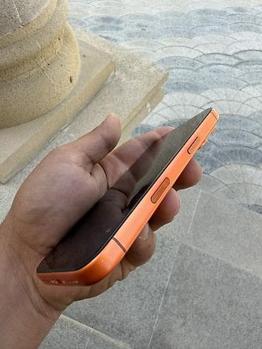 infinix note 30 vip: IPhone 17 Pro, 1 TB, Narıncı — 4