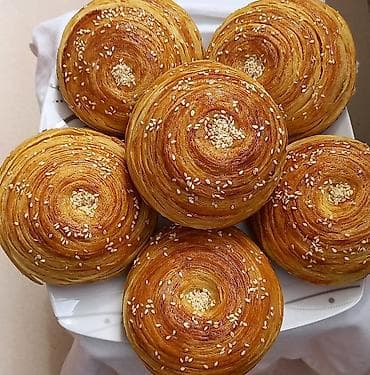 abşivka taxta: Qoyun fiqurlu biskvit tort ev şirniyyatları - Qoyun formasında — 4