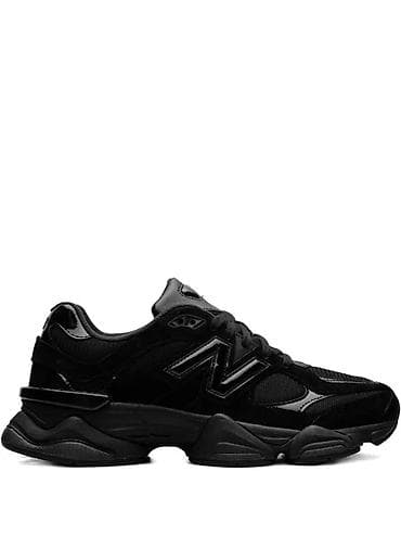 Личные вещи: New Balance 9060 “Triple Black” kişi/kadın krossovkası - Rəng: tam — 1