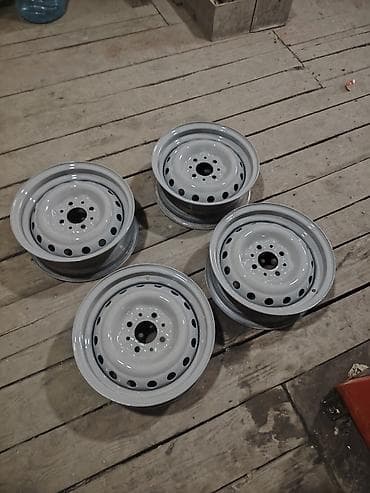 baqaj vaz: İşlənmiş Disk VAZ (LADA) R 14, 4 Boltlu — 2