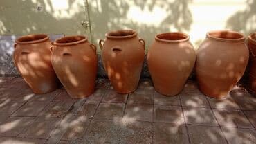 saxsı qab: Böyük saxsı qablar hündürlük 65- dan 75 sm kimi diametri 60 sm əldə — 1