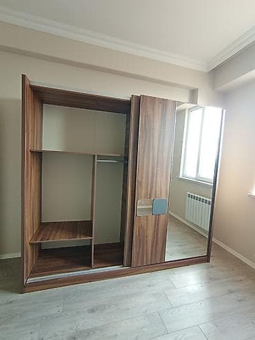 stol stul iwlenmiw: 3 qapılı, Güzgülü, Qəhvəyi, Digər material, Açılan, Düz dolab — 3