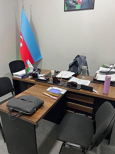 купить маникюрный стол: 2 dəst müdür masası satılır,müdür masası,ofis masasi.Cemi 4 ay — 2